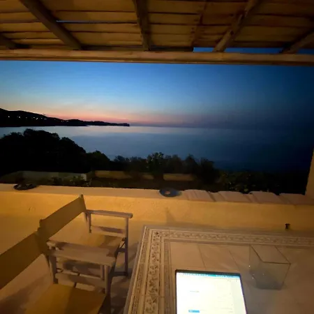 Mavromichali Private Beach