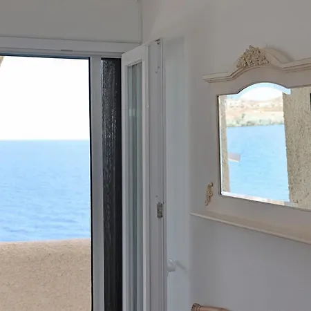 וילה Mavromichali Private Beach Liaropá