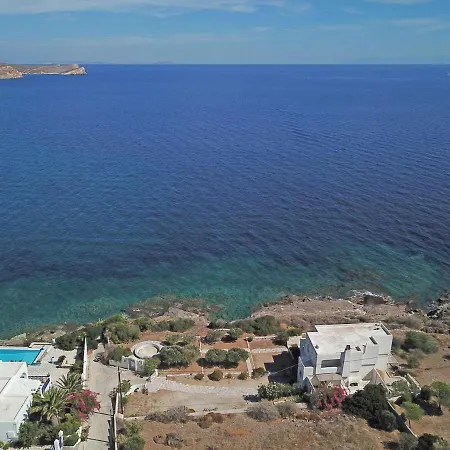Mavromichali Private Beach Liaropá
