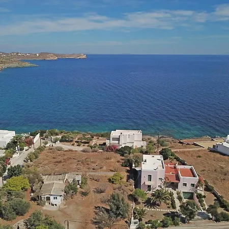 Mavromichali Private Beach וילה Liaropá