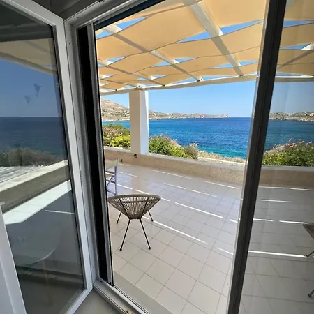 Mavromichali Private Beach וילה